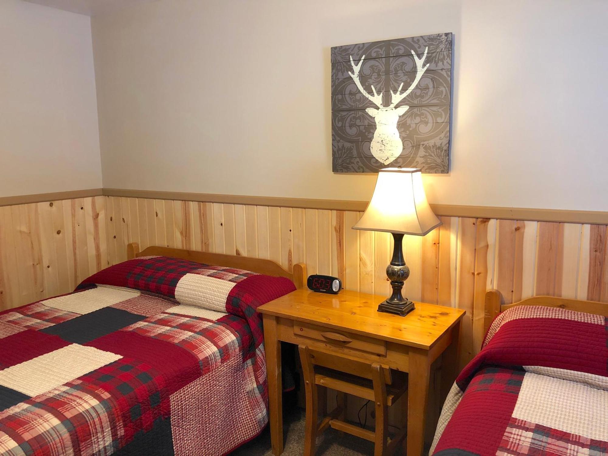 Rockerville Lodge & Cabins Кістон Екстер'єр фото